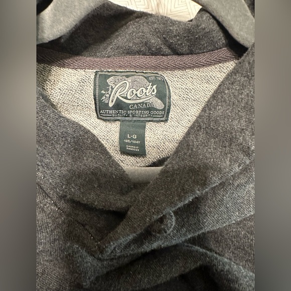 Roots sweat shirt - Picture 3 of 3